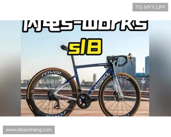 自行车选手比赛中的闪电一击